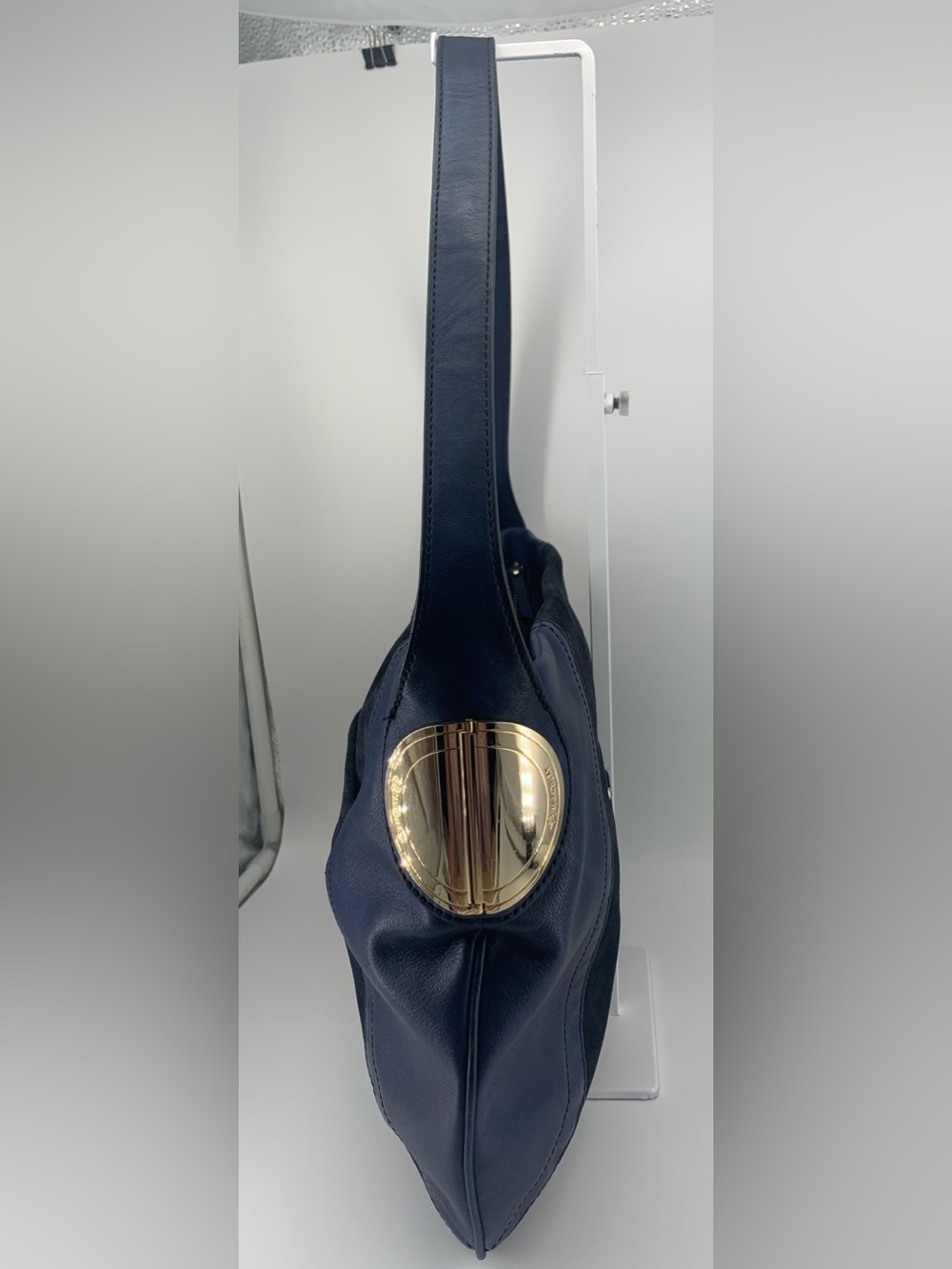 B Makowsky Shoulder Bag Blue Suede Leather - Picture 5 of 12